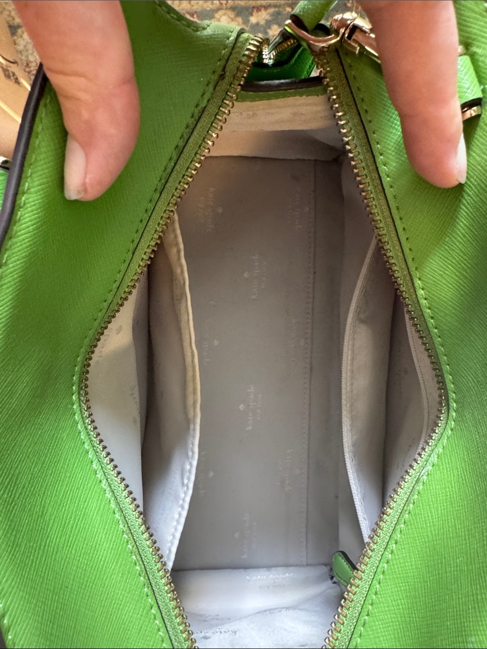 kate spade kelly green leather satchel with crossbody strap, new without tag - Picture 10 of 16